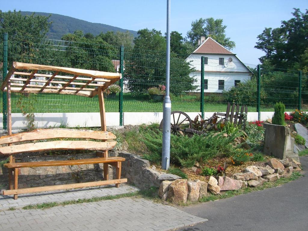 Hotel Penzion Horal Osek  Exteriér fotografie